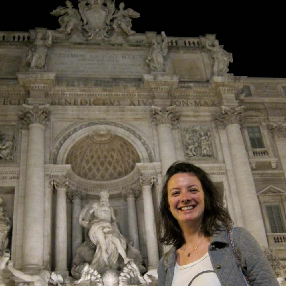 Meet your Posher, Davina